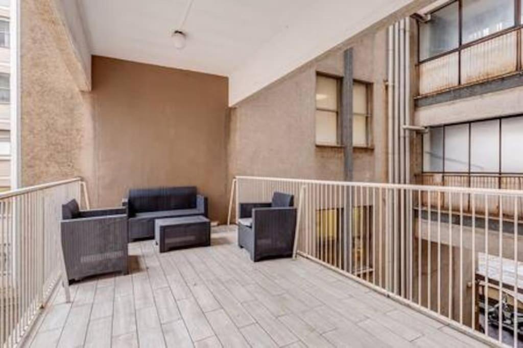 Domus Laterani By Jfm - Comfortable Apartment Big Terrace Colosseo Rome Exterior photo
