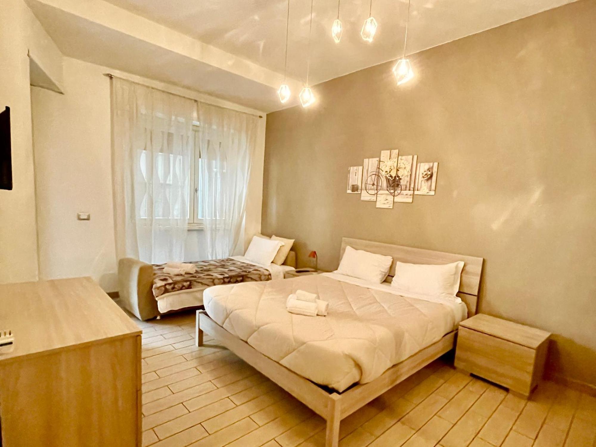 Domus Laterani By Jfm - Comfortable Apartment Big Terrace Colosseo Rome Exterior photo